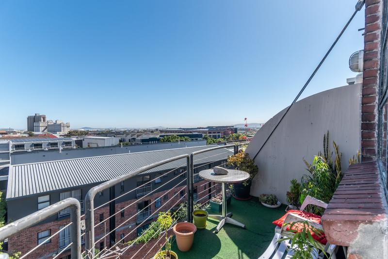 1 Bedroom Property for Sale in Observatory Western Cape